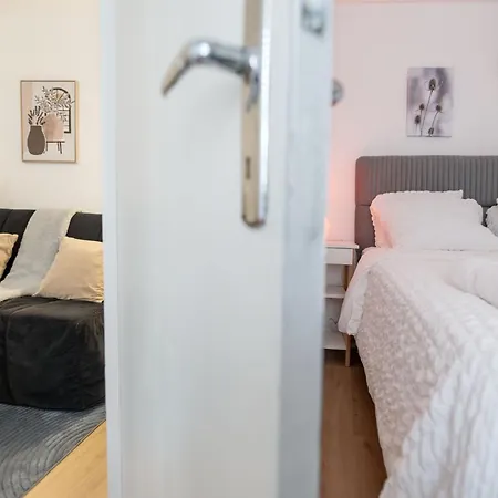 Charmant Appartement A Groslay Exterior photo